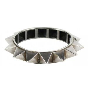Tom Binns pyramid spike cuff in a gunmetal tone authentic bracelet so beautiful